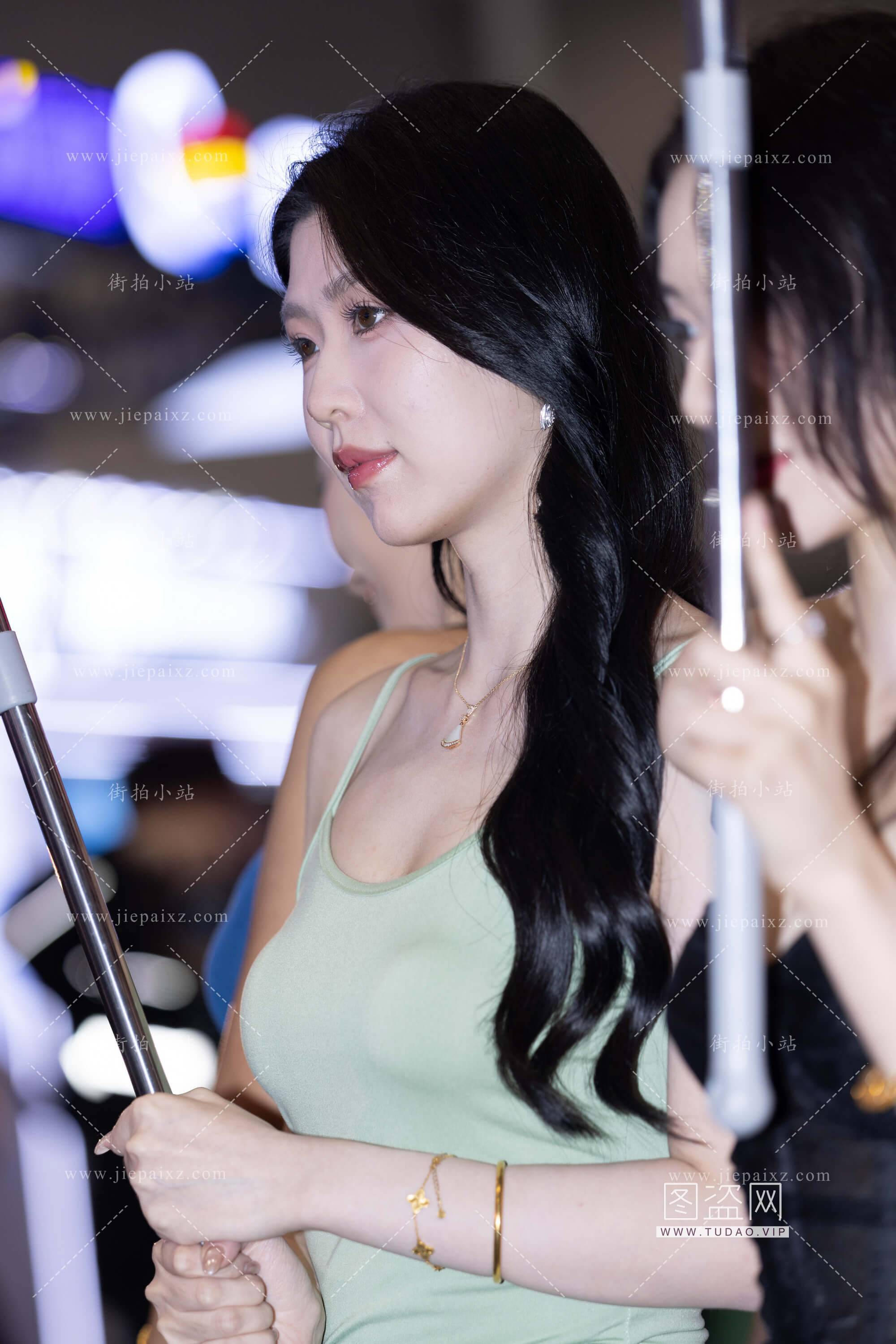 105702pk3vc30fs33fikif.jpg