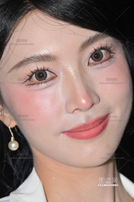 26823-5-251√绝色颜爆美腿美足少妇头兰灵王➕4k视频