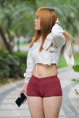 【M0467】超紧红色热裤