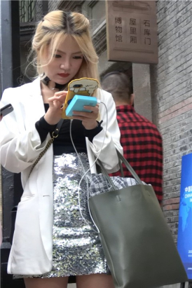 黄发美眉 [1.31 GB/MP4]