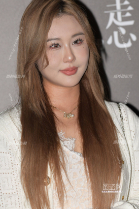 23916-5=69美腿小姐姐