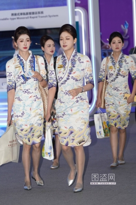5空姐非CATA-高跟海航银色细高跟性感灰丝居然跟直播对上了