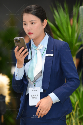 241116-39=35√黑丝职工