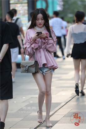 编码0559蓝色热裤美腿凉高