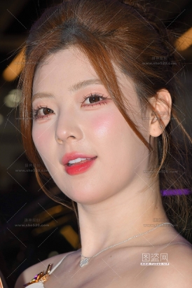 26822-1-212√26成都车展-颜爆春晓美腿美足➕4k视频