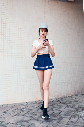 御风街拍★极品肉丝美腿婷婷骑单车 【套图+视频】