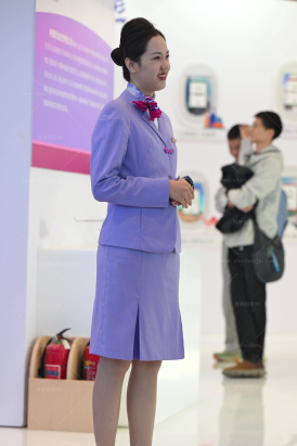 SH25-172√中国联合航空-超薄肉丝空姐8k视频