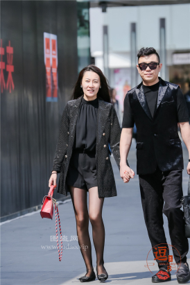 编码0372黑色短裤黑丝美腿平底鞋西装