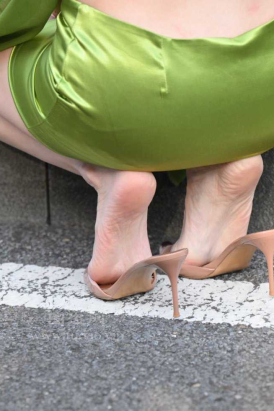 25615-8√凉拖叶濛雨【套图➕4k视频】