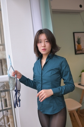 一个人生活 [428P6V-15.6GB]