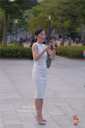 编码2569紧身包臀裙长美腿凉高韵味