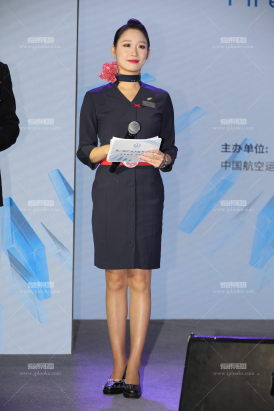 空姐美女主持人40