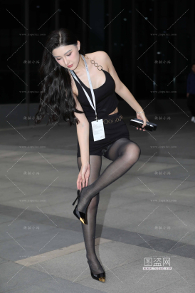 极品大长腿黑丝~