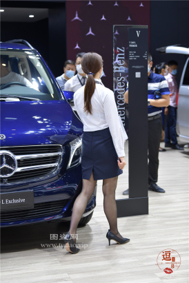 编码2538黑丝职业装