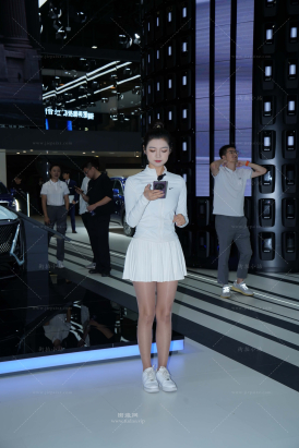 （上集）2023年11月某大型che展SW美女全套图集